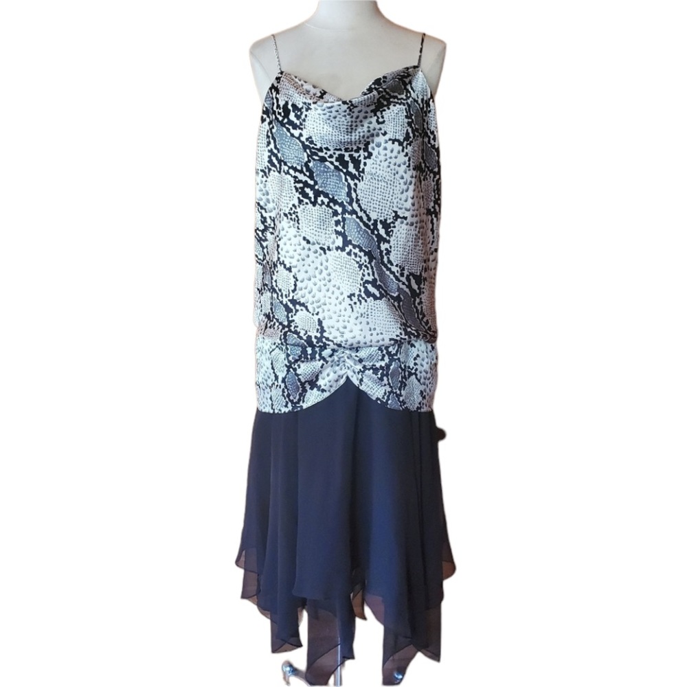 Vintage Lizzy & Johnny Black,‎ White & Gray Party D